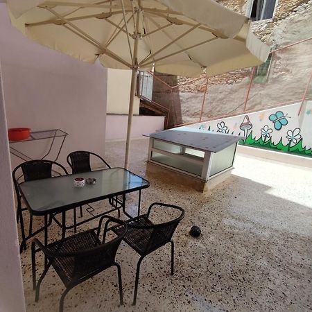 Constanteli Apartment Kavala Bagian luar foto
