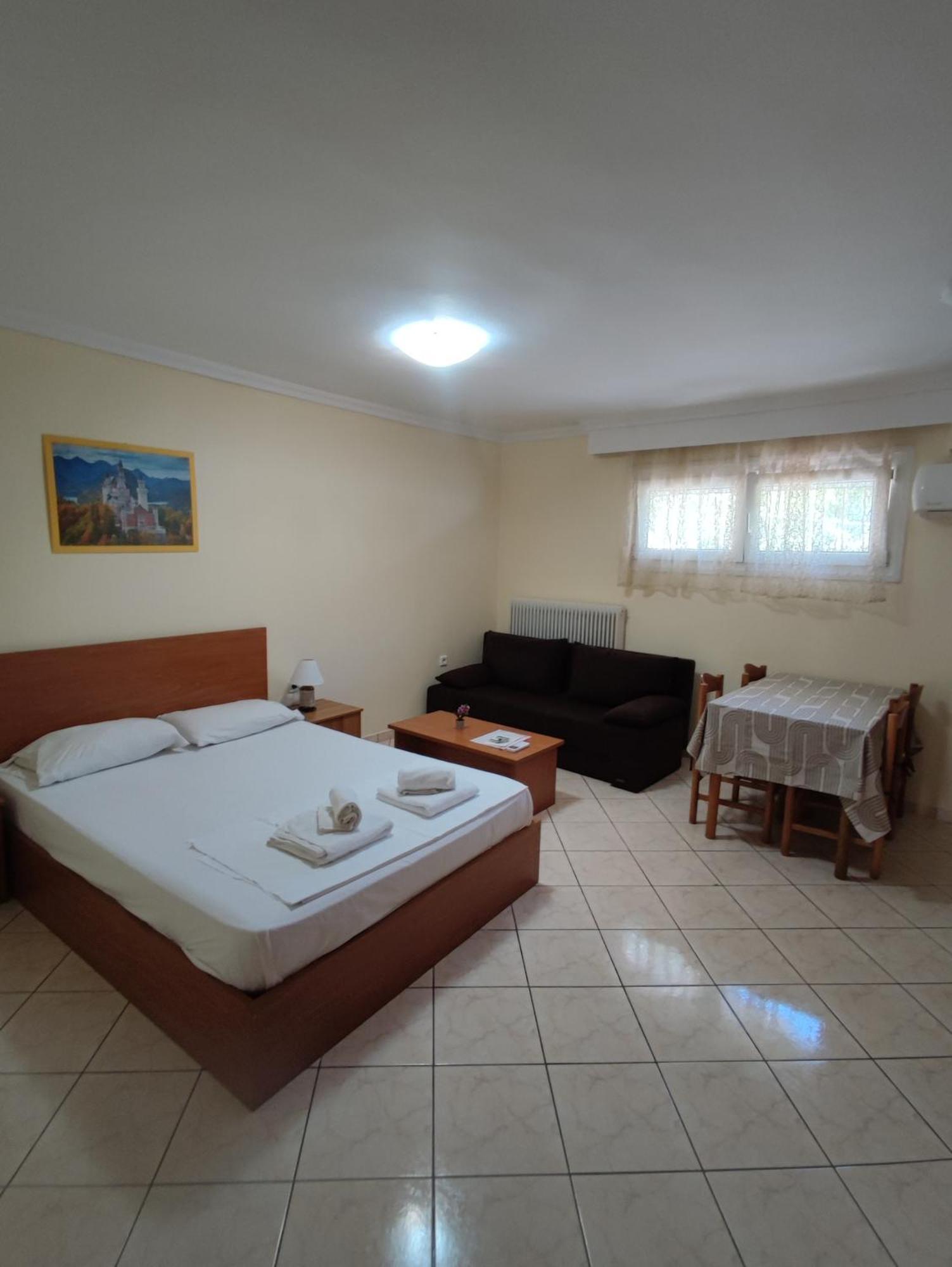 Constanteli Apartment Kavala Bagian luar foto